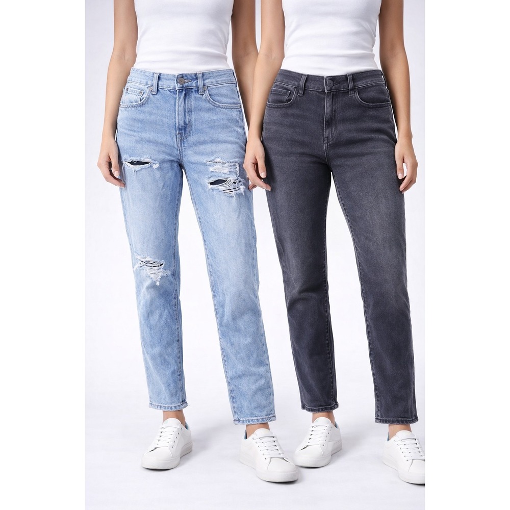 Lot of 2 American Eagle Mom Jeans Women's size 2 Regular